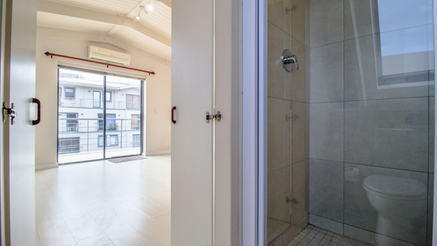 2 Bedroom Property for Sale in Wynberg Upper Western Cape